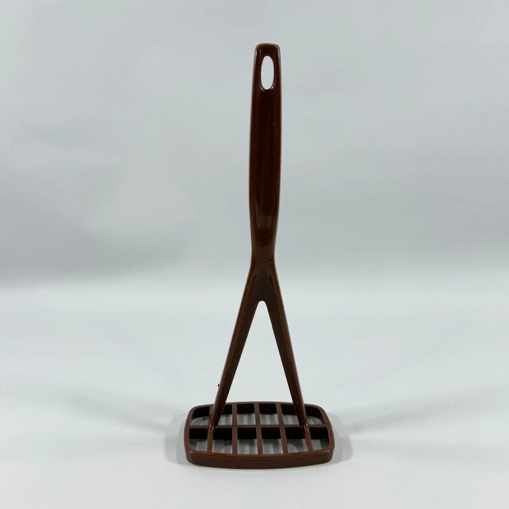 VTG Foley Potato Masher Kitchen Tool Brown Nylon Plastic 10